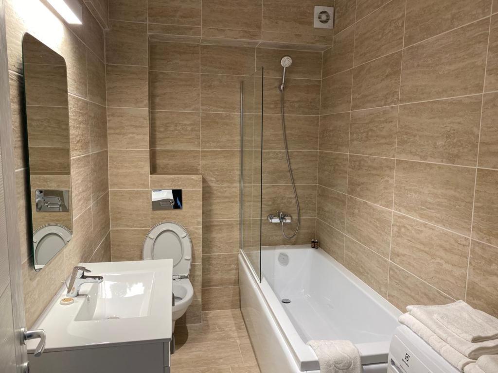 Shi Mi Junior Suite Iasi Exterior photo